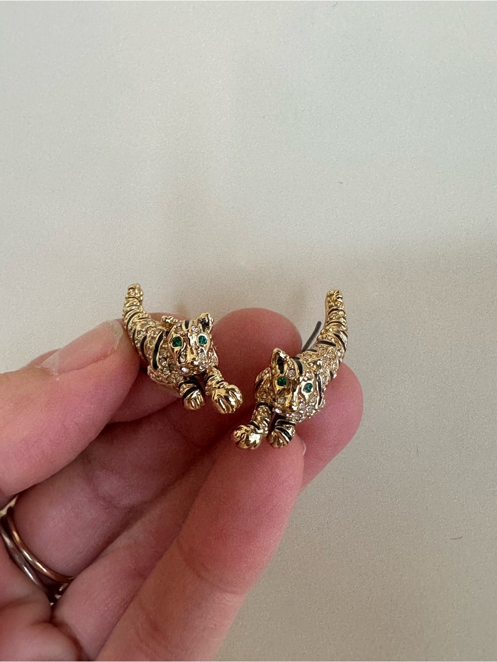 Stella & Dot Tiger Ear Climbers